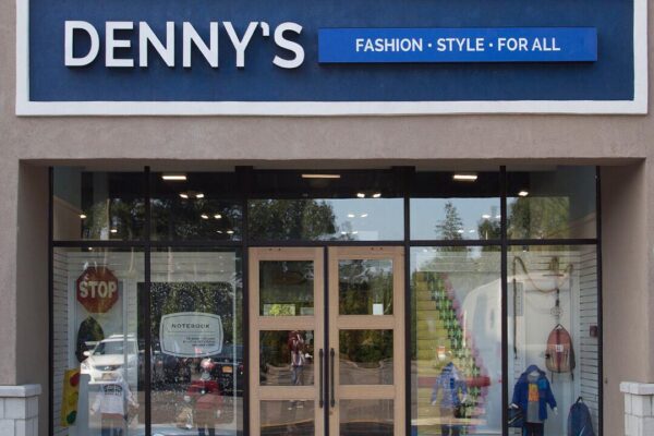 Denny’s inspired casual outfit ideas