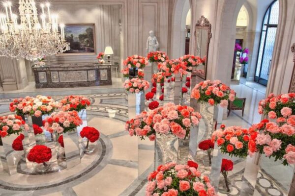 a fashionable flower boutique floral arrangement ideas