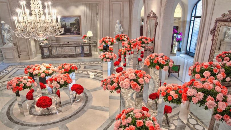 a fashionable flower boutique floral arrangement ideas